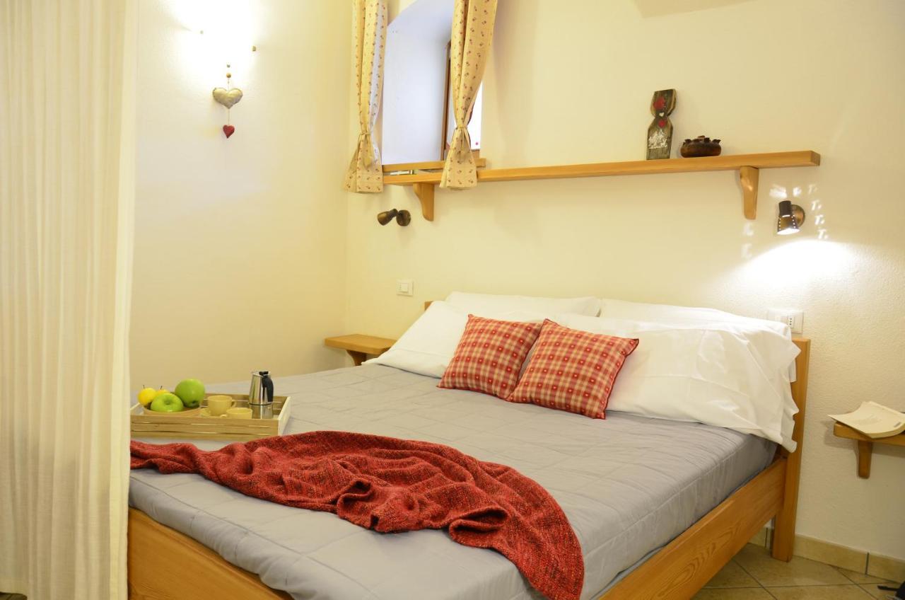 La Fattoria Di Roven Villa Gignod Екстериор снимка